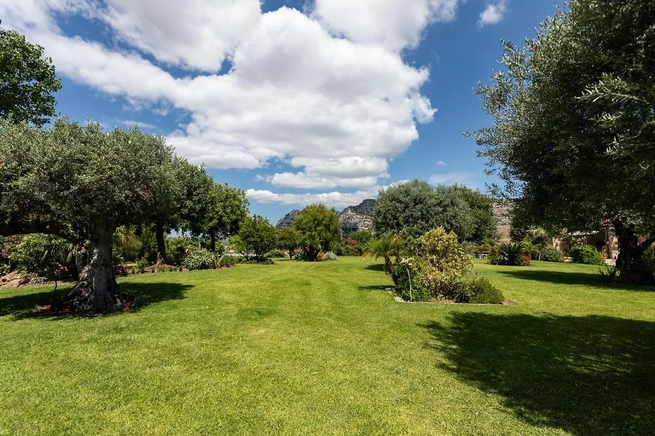 B&B Madre Vita Belvedere  3*, Belvedere (Sicily) Italia